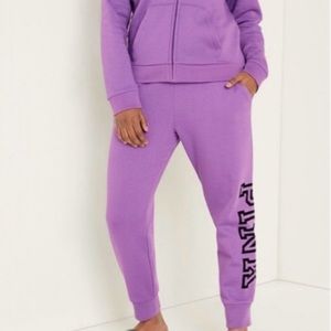 VS PINK Jogger Set of 2 Size L